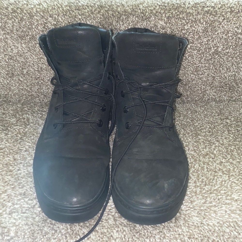 Black Timberlands. - image 1